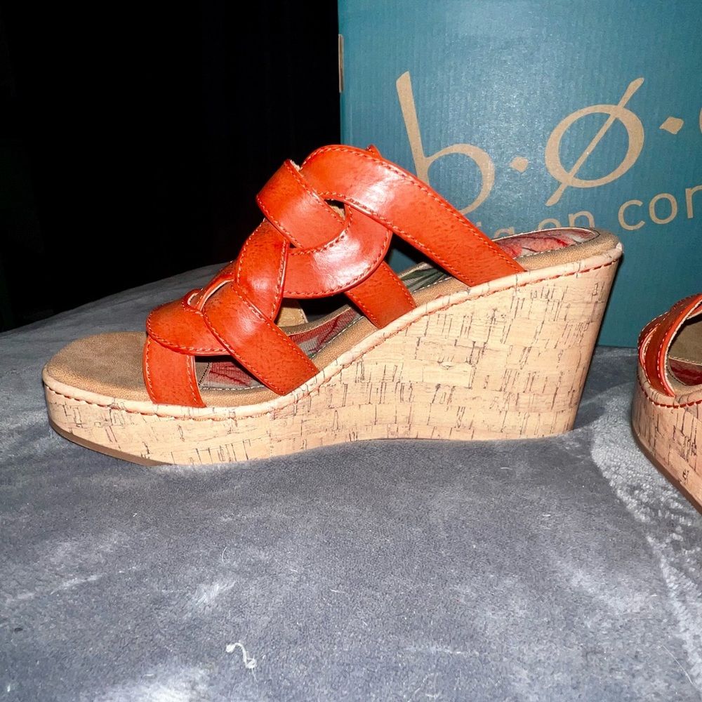 Never worn! b.o.c Wedges “Cora” Orange Size 10